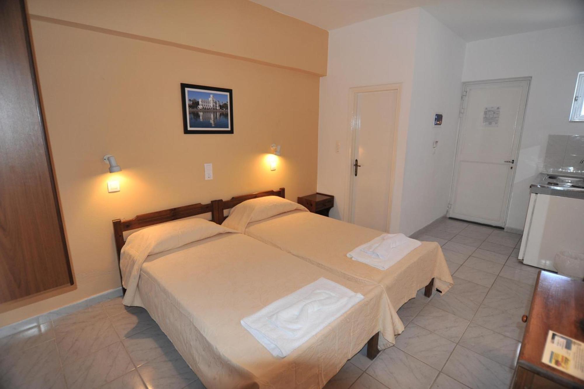 Irene Studios Kéfalos Habitación foto